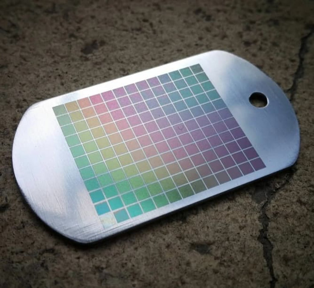 Маркировка на лазерном излучателе IPG